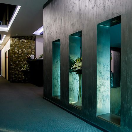 Hotel Aqua Târgu Jiu Zewnętrze zdjęcie
