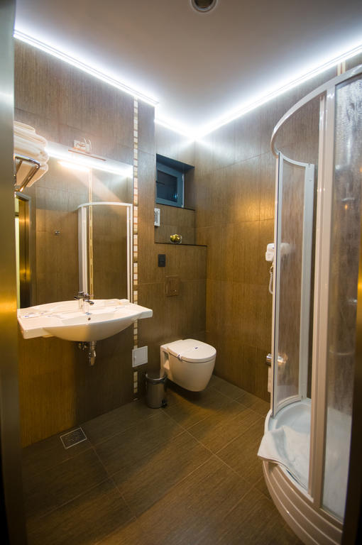 Hotel Aqua Târgu Jiu Pokój zdjęcie